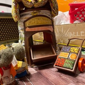 Vintage 1980 Fisher Price Woodsey's Grandma And Grandpa Store And Accessorie